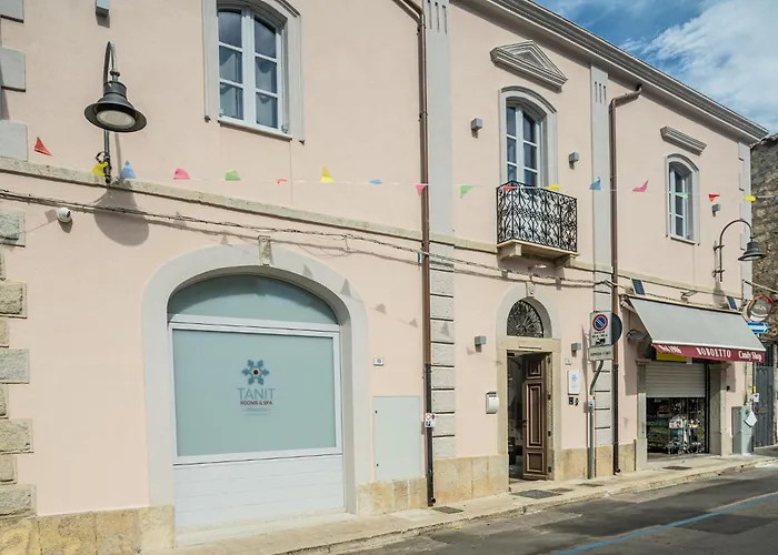 Tanit Rooms & Spa Villasimius